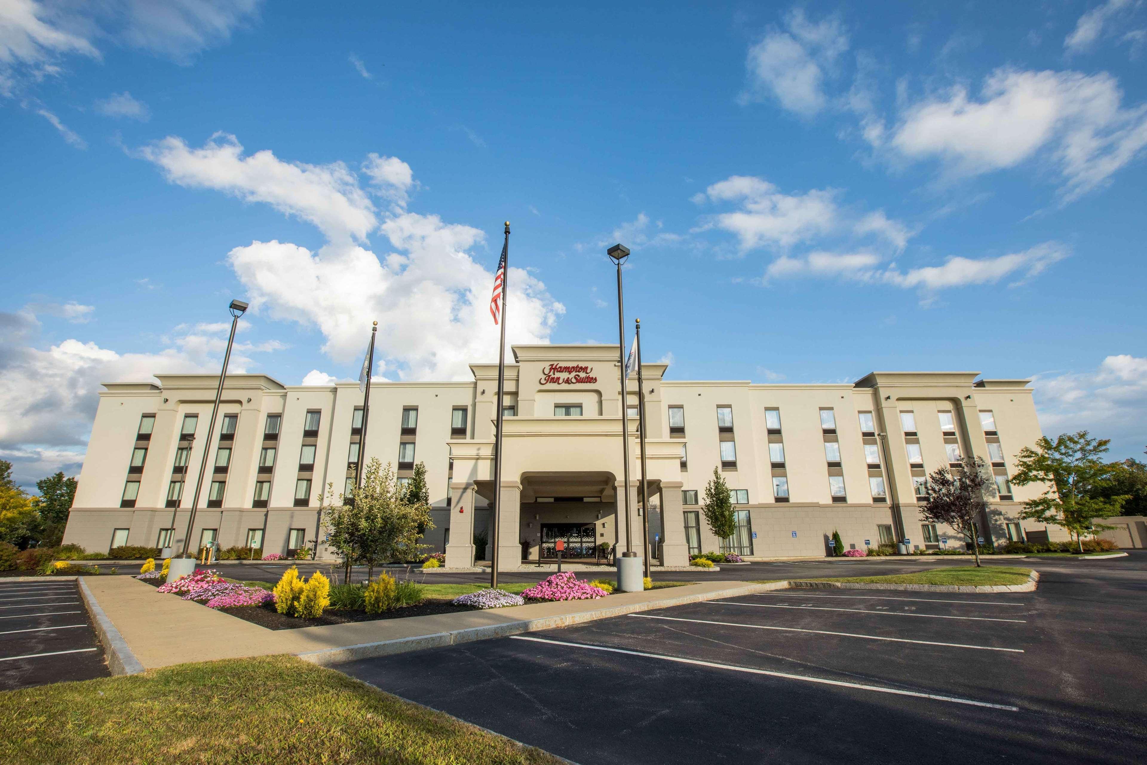 Hampton Inn & Suites Tilton Exterior photo